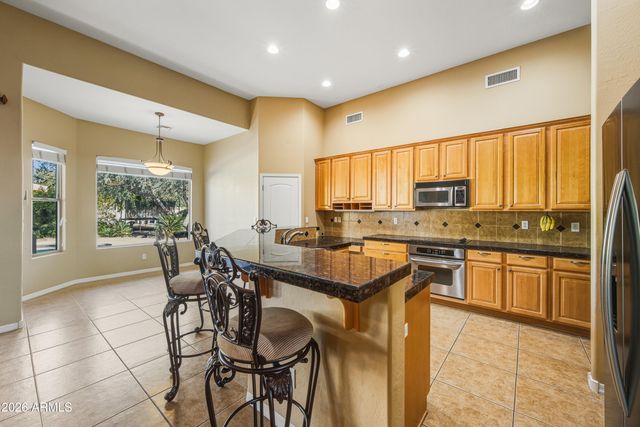 7618 E PRESIDIO Street, Mesa, AZ 85207