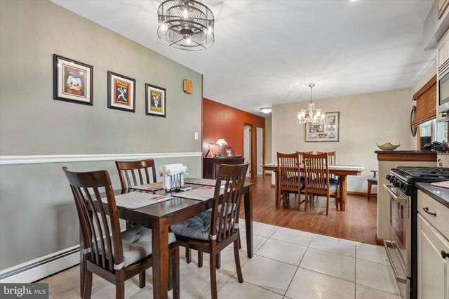 906 H AVE, Glenside, PA 19038