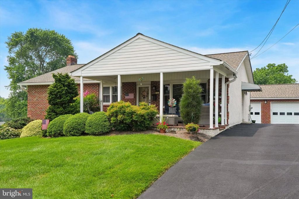 906 H AVE, Glenside, PA 19038