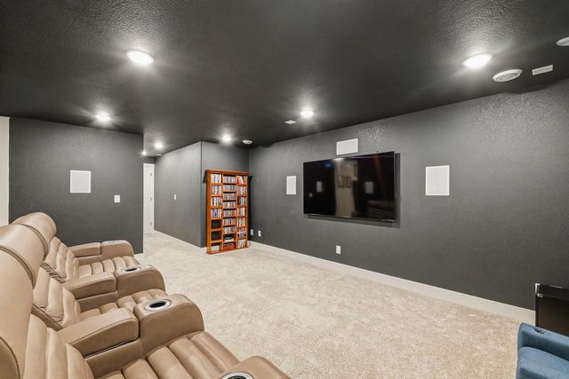 3864 Hickory Hill PARKWAY, Hubertus, WI 53033