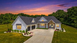 3864 Hickory Hill PARKWAY, Hubertus, WI 53033