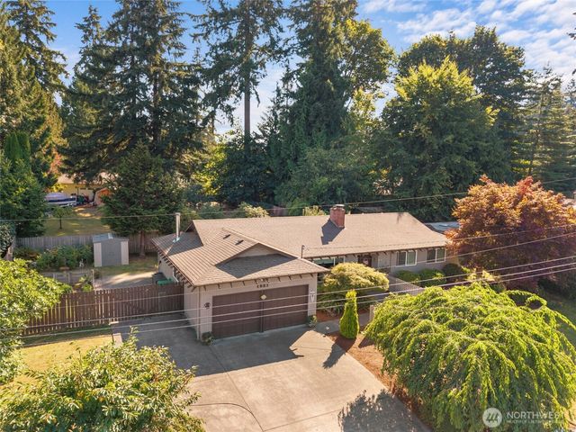 1921 Parkwood Drive SE, Olympia, WA 98501