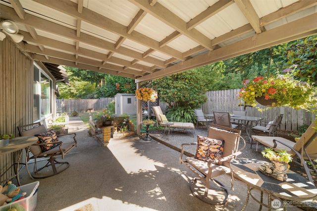 1921 Parkwood Drive SE, Olympia, WA 98501