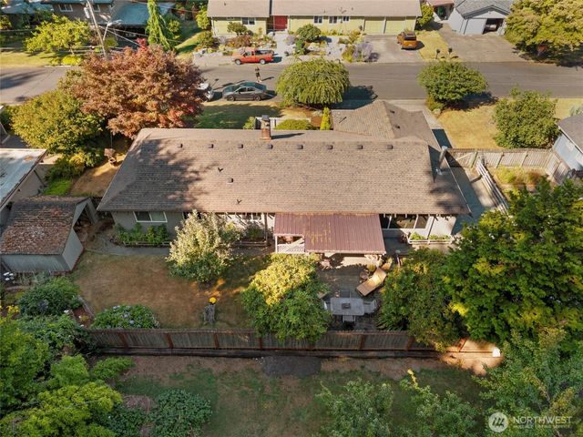 1921 Parkwood Drive SE, Olympia, WA 98501