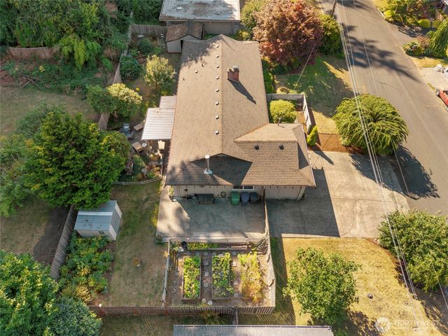 1921 Parkwood Drive SE, Olympia, WA 98501