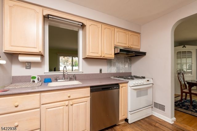18 HIGHFIELD LANE, Cedar Grove Twp., NJ 07009