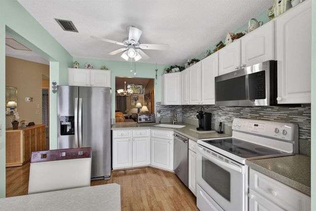 2641 W Gately Dr W 1901, West Palm Beach, FL 33415