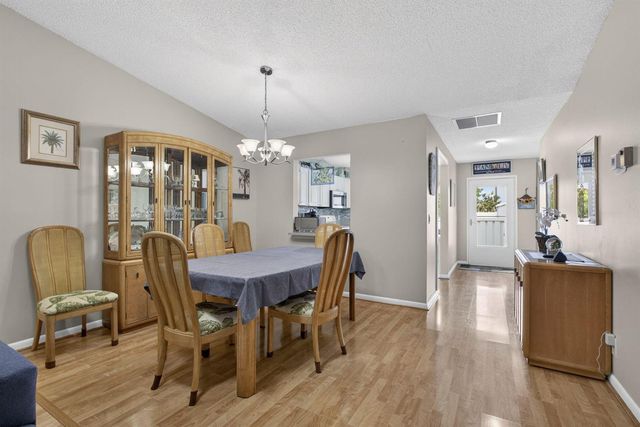 2641 W Gately Dr W 1901, West Palm Beach, FL 33415
