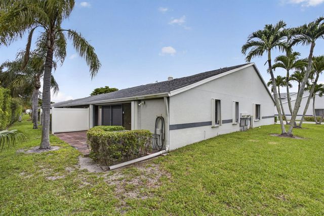 2641 W Gately Dr W 1901, West Palm Beach, FL 33415