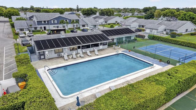 2641 W Gately Dr W 1901, West Palm Beach, FL 33415