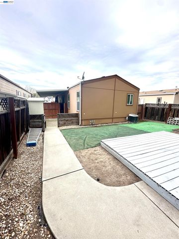 884 Sungold Cir 123, Livermore, CA 94551