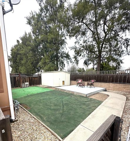 884 Sungold Cir 123, Livermore, CA 94551