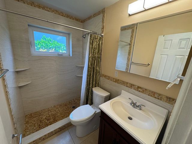 4717 NW 49TH Place, Tamarac, FL 33319