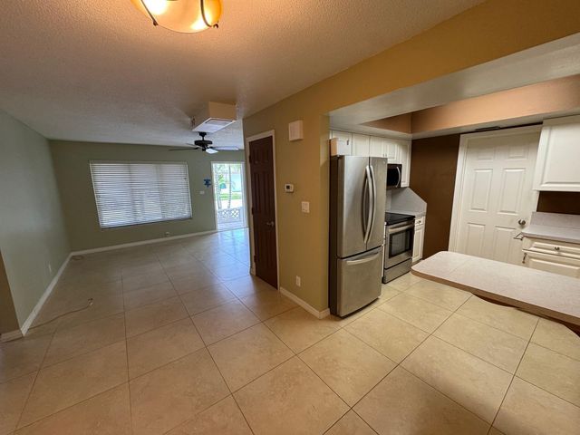4717 NW 49TH Place, Tamarac, FL 33319
