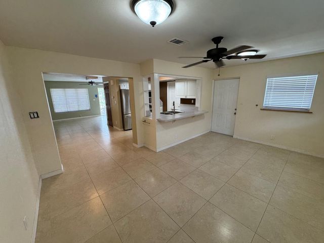 4717 NW 49TH Place, Tamarac, FL 33319