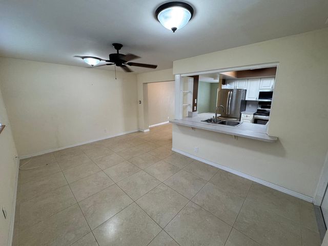 4717 NW 49TH Place, Tamarac, FL 33319