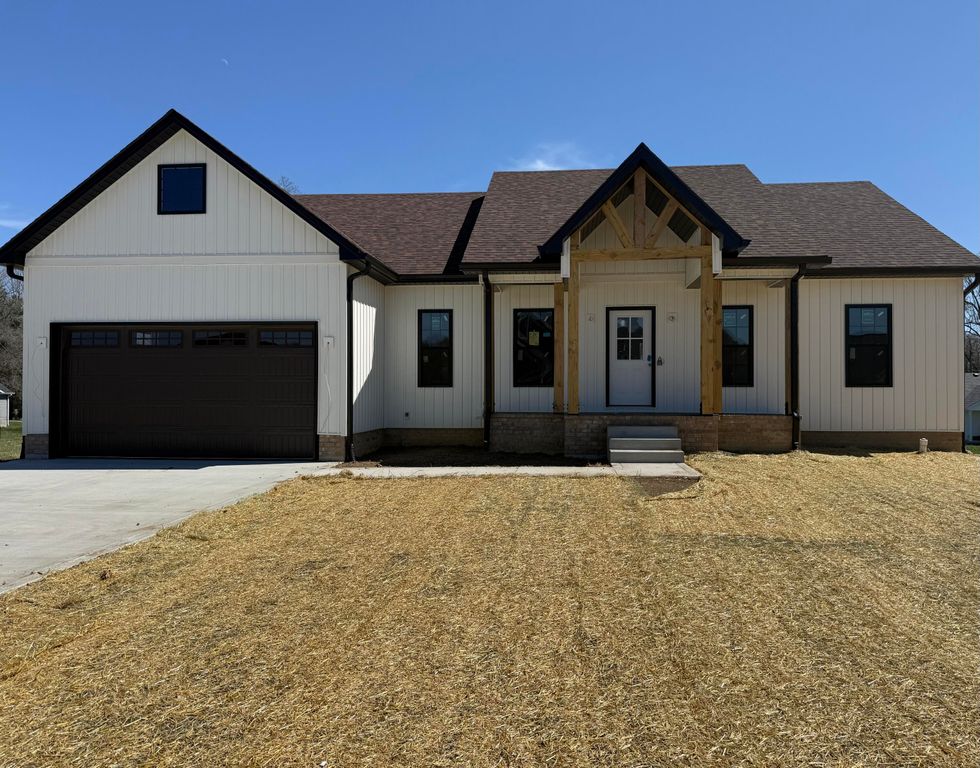 138 Knob View Trace, Junction City, KY 40440
