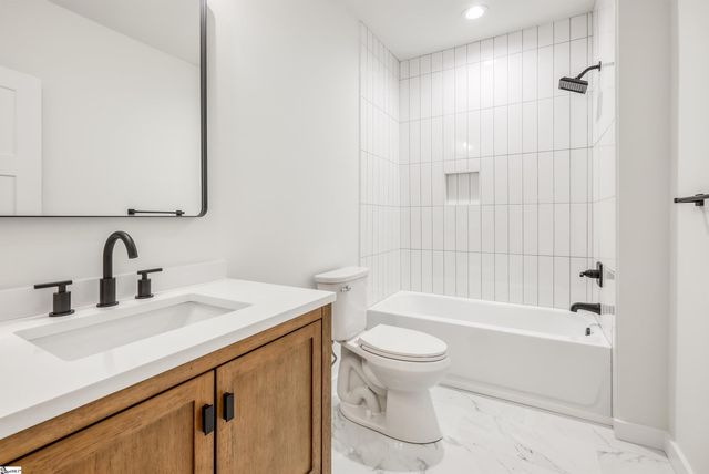 23 Ross Street, Greenville, SC 29611