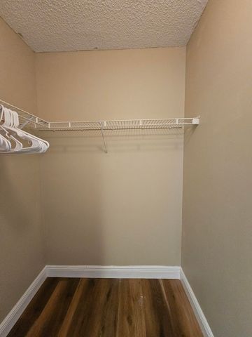 4191 N Haverhill Road 408, West Palm Beach, FL 33417