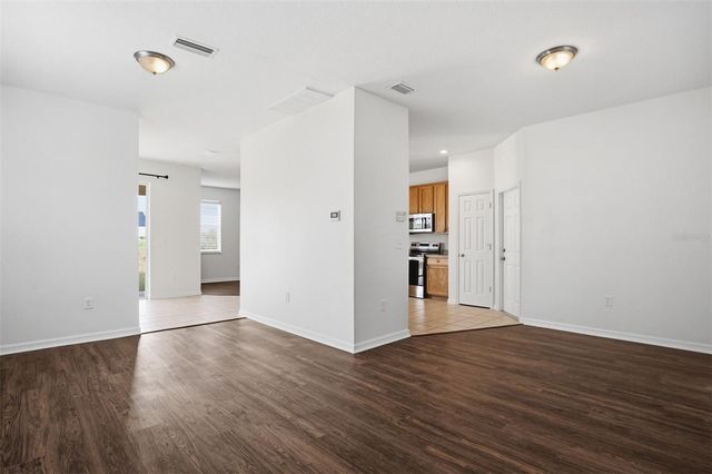 7702 DRAGON FLY LOOP, Gibsonton, FL 33534