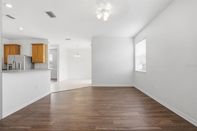 7702 DRAGON FLY LOOP, Gibsonton, FL 33534