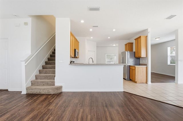 7702 DRAGON FLY LOOP, Gibsonton, FL 33534