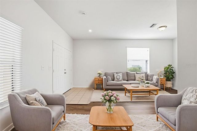 7702 DRAGON FLY LOOP, Gibsonton, FL 33534