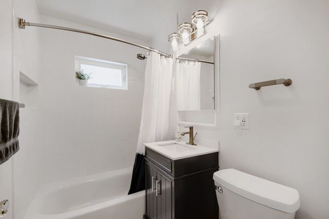 3811 W 110th Street, Chicago, IL 60655
