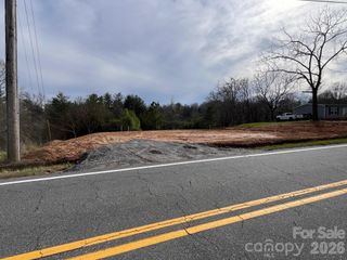 1002 Pinnacle Church Road, Nebo, NC 28761