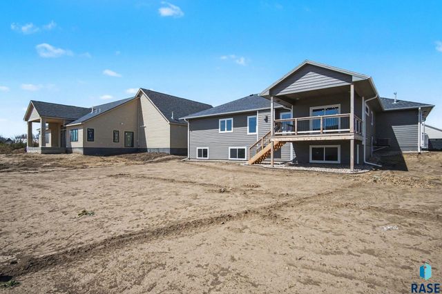 5505 E Morningside Cir Circle, Sioux Falls, SD 57110