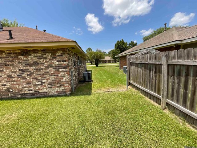 7544 Barbara Cohn Pl, Baton Rouge, LA 70811