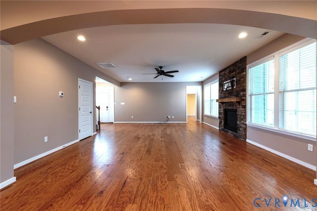 6738 Welara Run, Moseley, VA 23120