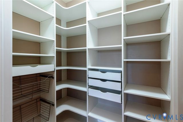 6738 Welara Run, Moseley, VA 23120