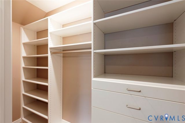 6738 Welara Run, Moseley, VA 23120