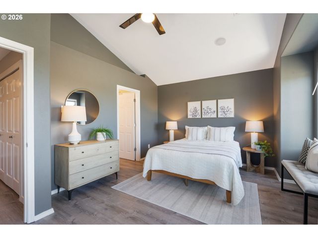 13159 Sw BRIANNE Way, Portland, OR 97223