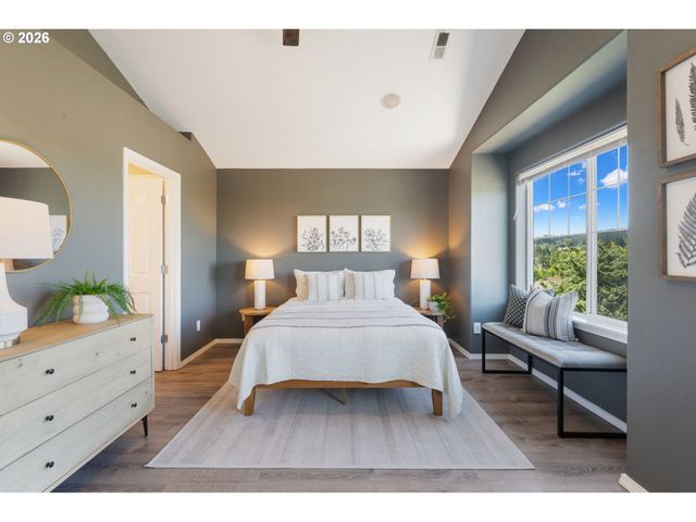 13159 Sw BRIANNE Way, Portland, OR 97223