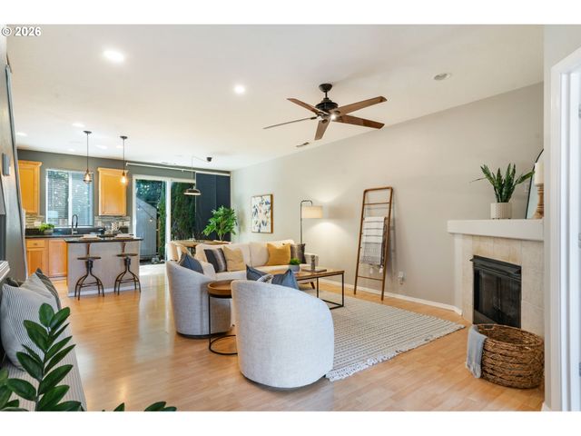13159 Sw BRIANNE Way, Portland, OR 97223
