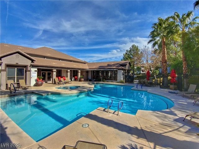 45 Maleena Mesa Street 425, Henderson, NV 89074