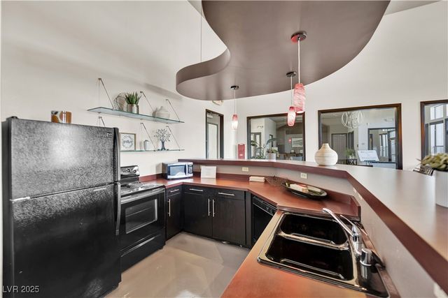 45 Maleena Mesa Street 425, Henderson, NV 89074