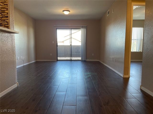 45 Maleena Mesa Street 425, Henderson, NV 89074