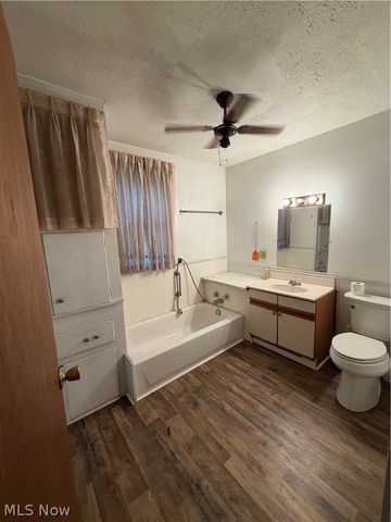 32 Cherry Road NW, Massillon, OH 44646
