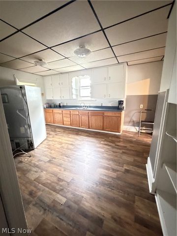 32 Cherry Road NW, Massillon, OH 44646
