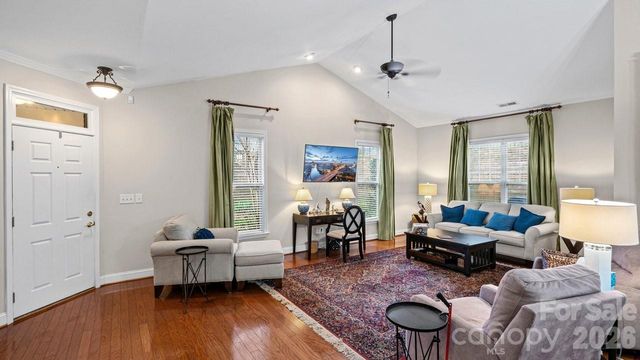 2820 Summer Valley Court, Charlotte, NC 28269