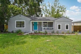 3710 W GRIFLOW STREET, Tampa, FL 33629
