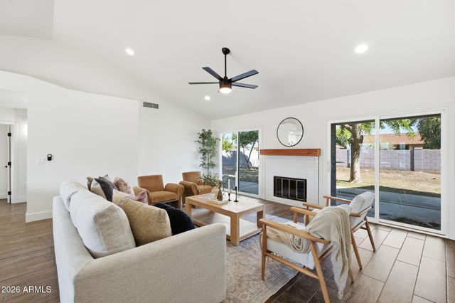 2008 E CINDY Street, Chandler, AZ 85225