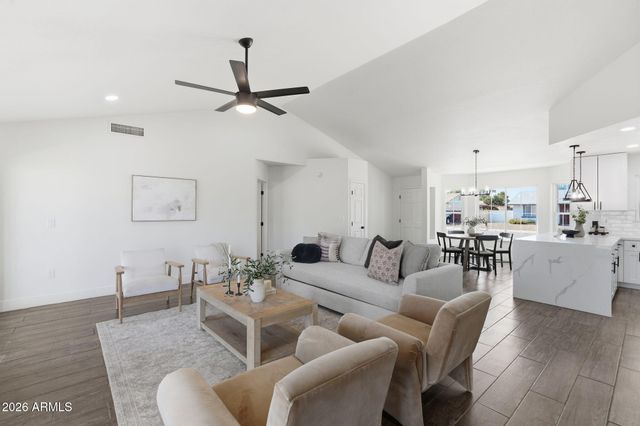2008 E CINDY Street, Chandler, AZ 85225