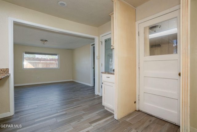 9309 Montgomery Drive, El Paso, TX 79924