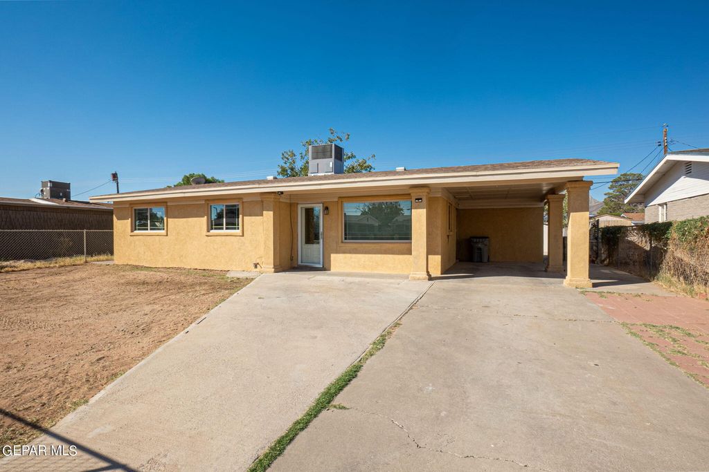 9309 Montgomery Drive, El Paso, TX 79924