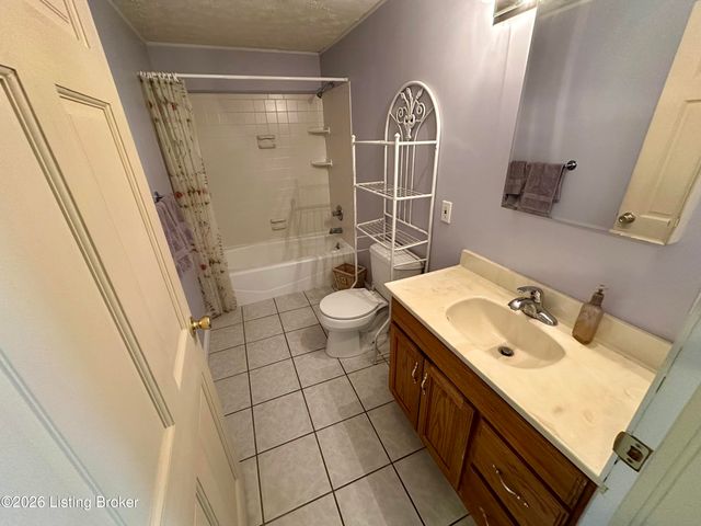2954 Brooks Hill Rd, Brooks, KY 40109