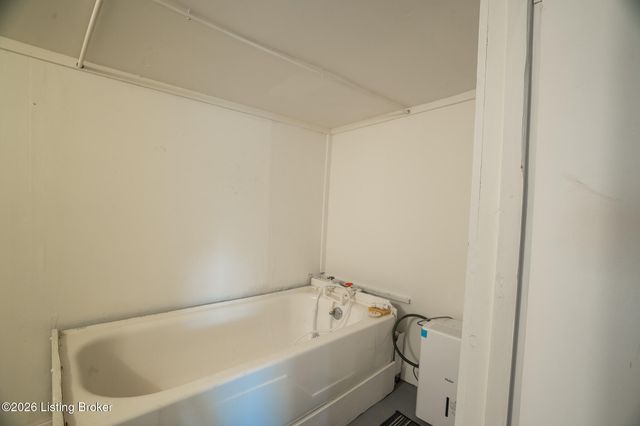 2954 Brooks Hill Rd, Brooks, KY 40109